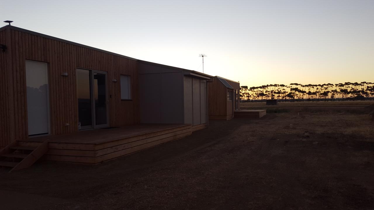 Lara Lodge Buitenkant foto